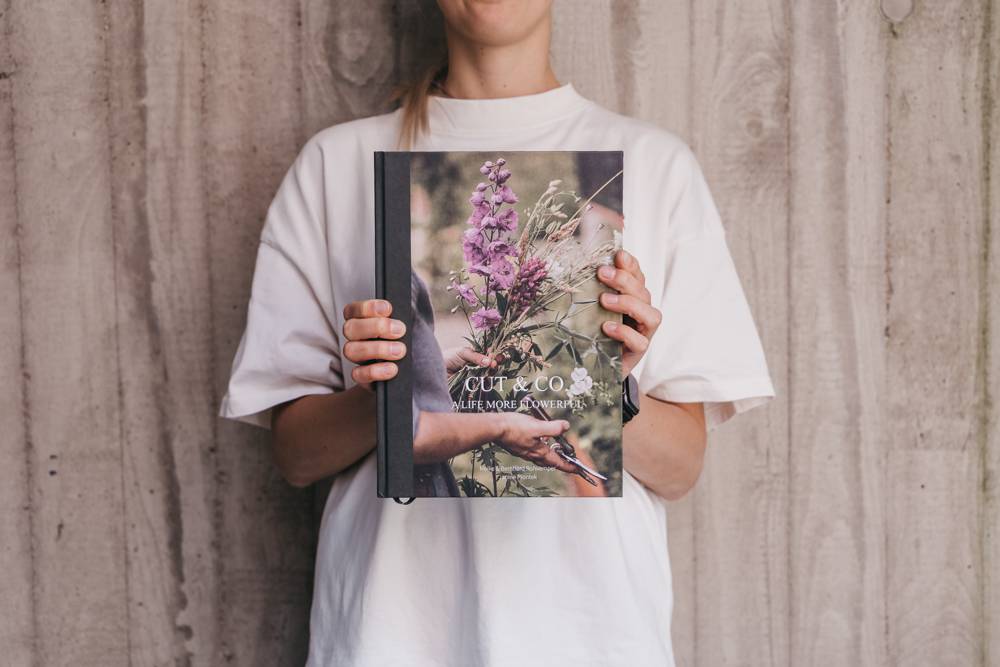 CUT & CO: Das zauberhafte Buch zu unserem Schnittblumengarten Symbolfoto